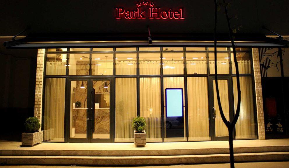 Park Hotel Tirana Yzberish ภายนอก รูปภาพ