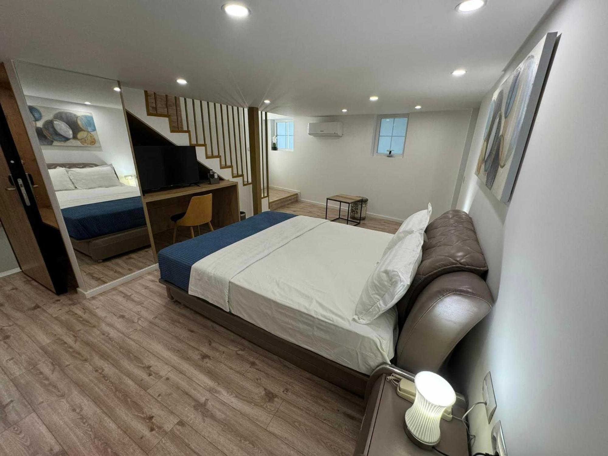 Park Hotel Tirana Yzberish ภายนอก รูปภาพ