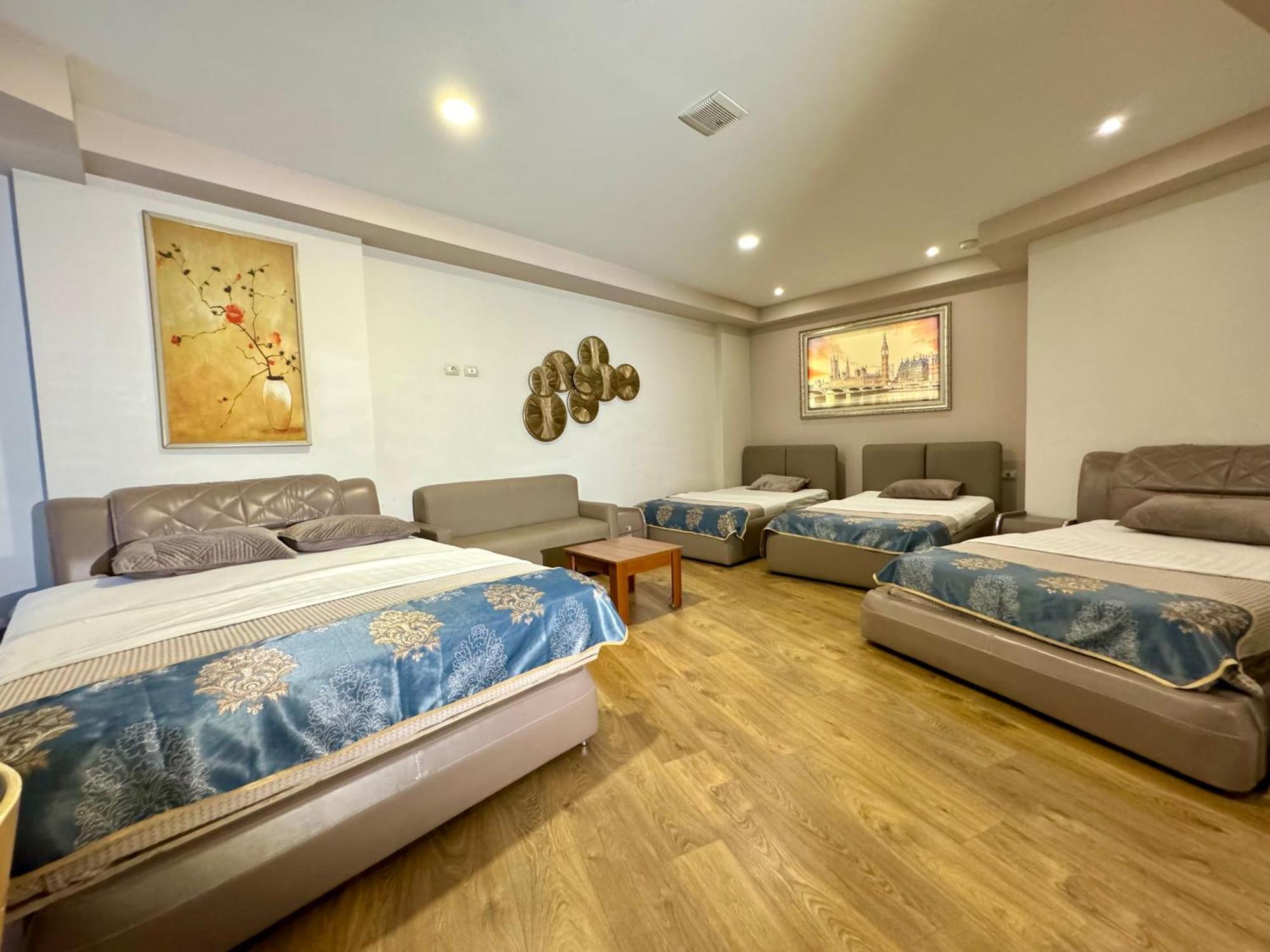Park Hotel Tirana Yzberish ภายนอก รูปภาพ
